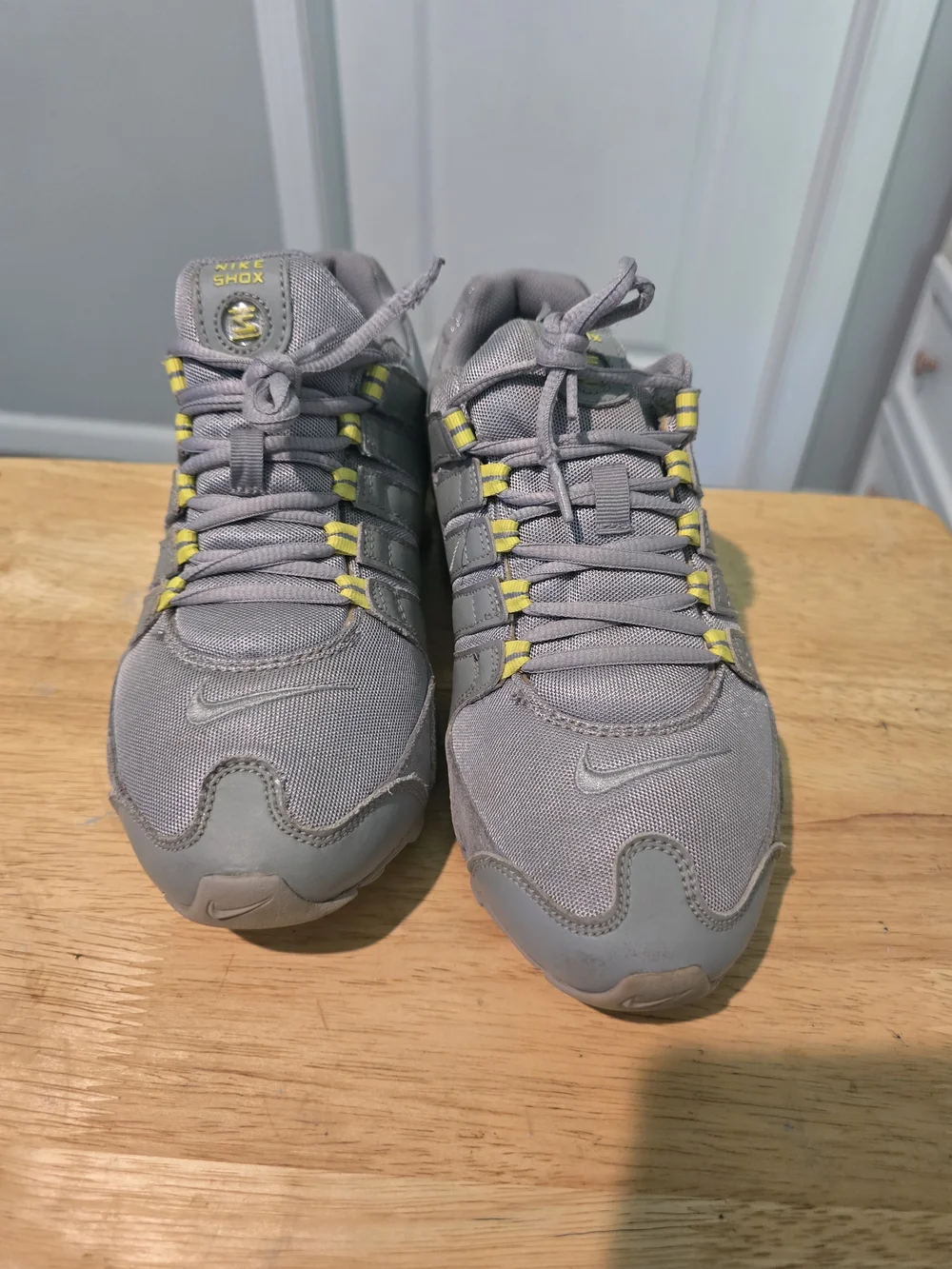 VINTAGE Nike Shox NZ Medium Grey/Sonic Yellow Running Shoes! Size 9 Women's 2011